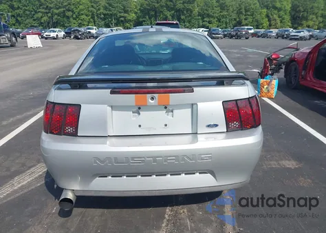 2003 Ford Mustang z USA, uszkodzony, nr VIN 1FAFP404X3F432389